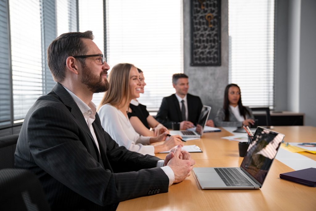 A Nova Lei de Licitações e os Contratos com Estatais: Impactos e Oportunidades para Empresas Brasileiras 6 Principais Mudanças da Nova Lei de Licitações